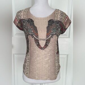 Ginger G Elephant Themed Top - Size Medium